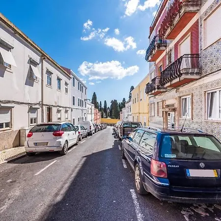 Apartman Cozy 1 Bedroom With Patio Lisboa