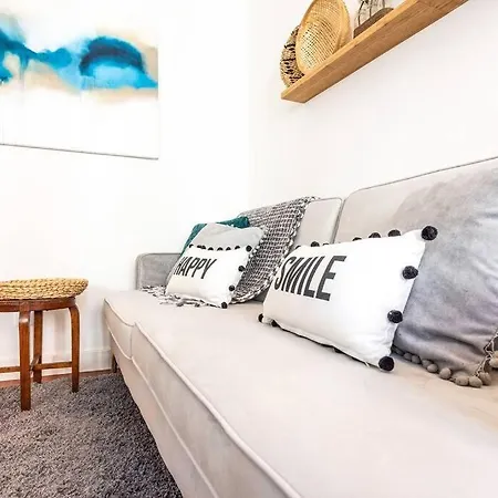 Cozy 1 Bedroom With Patio Apartament *