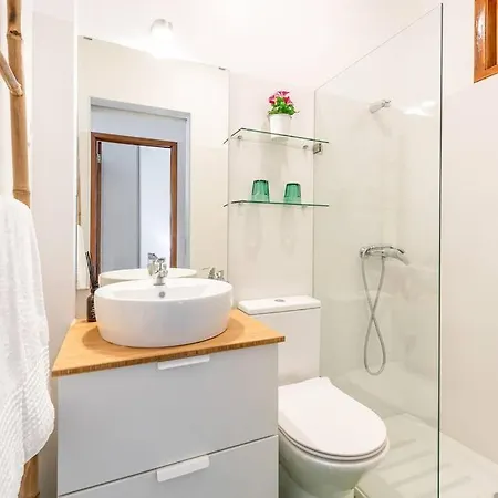 Apartament Cozy 1 Bedroom With Patio